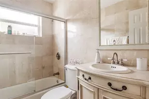 1032 NE 4th Ct., Hallandale Beach, FL 33009 - Photo 33