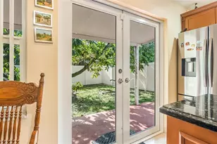 1032 NE 4th Ct., Hallandale Beach, FL 33009 - Photo 17