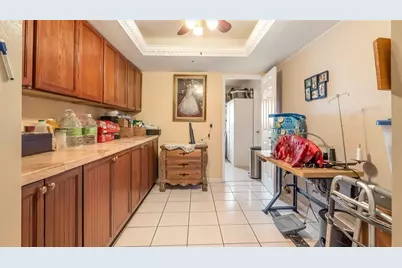 1032 NE 4th Ct, Hallandale Beach, FL 33009 - Photo 37