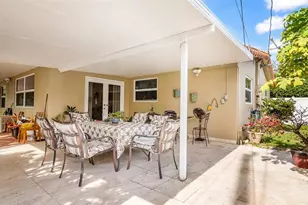 1032 NE 4th Ct., Hallandale Beach, FL 33009 - Photo 21