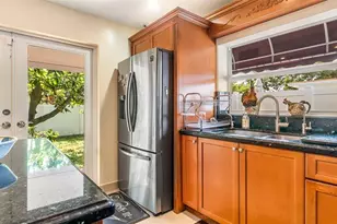 1032 NE 4th Ct., Hallandale Beach, FL 33009 - Photo 13