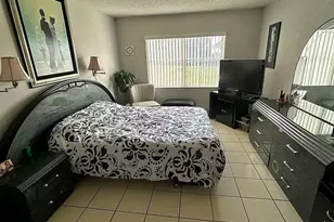 9041 Sunrise Lakes Blvd, Sunrise, FL 33322 - Photo 3