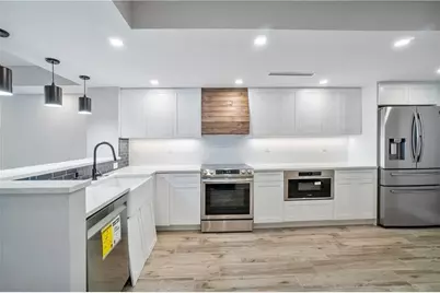 520 N Ocean Blvd, Unit #2, Pompano Beach, FL 33062 - Photo 5