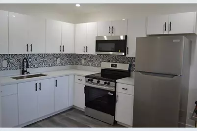 940 NW 8th Ave, Pompano Beach, FL 33060 - Photo 1