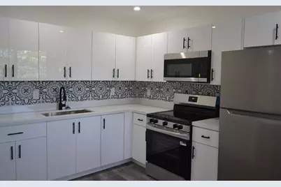 940 NW 8th Ave, Pompano Beach, FL 33060 - Photo 3