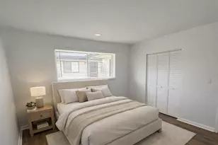 902 E Tiffany Dr, West Palm Beach, FL 33407 - Photo 3