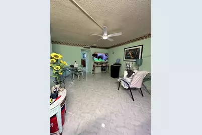 2400 NE 10th St, Unit #205, Pompano Beach, FL 33062 - Photo 7