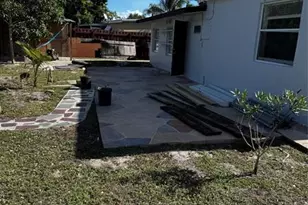 1847 NE 53rd St, Pompano Beach, FL 33064 - Photo 23