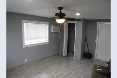 516 SE 4th Ter, Unit #A, Cape Coral, FL 33990 - Photo 19