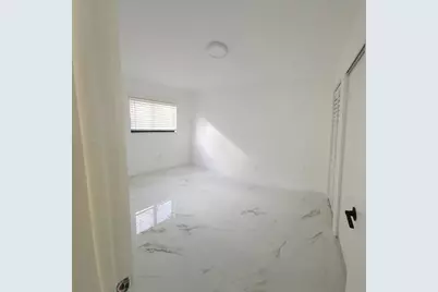 8633 N Sutton Dr, Miramar, FL 33025 - Photo 3