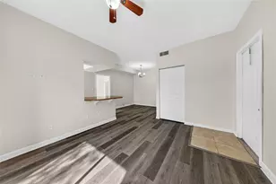 641 Cypress Lake Blvd, Pompano Beach, FL 33064 - Photo 9