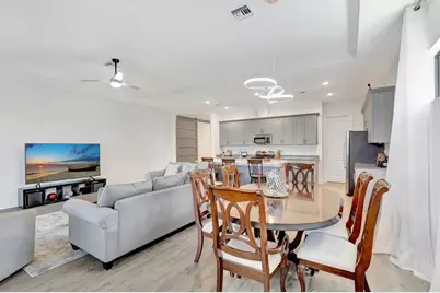 15865  Key Biscayne Ln, Loxahatchee, FL 33470 - Photo 13