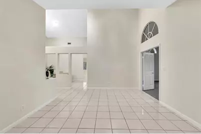 20231 NW 10th St, Pembroke Pines, FL 33029 - Photo 15