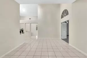 20231 NW 10th St, Pembroke Pines, FL 33029 - Photo 15