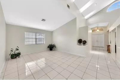 20231 NW 10th St, Pembroke Pines, FL 33029 - Photo 17