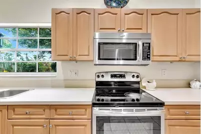 20231 NW 10th St, Pembroke Pines, FL 33029 - Photo 5