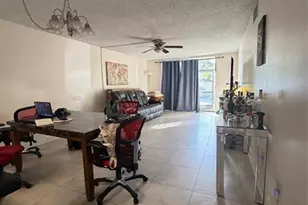 7173 Orange Dr, Davie, FL 33314 - Photo 5