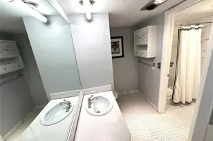 1 Las Olas Circle Unit, Fort Lauderdale, FL 33316 - Photo 13