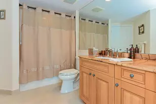 347 N New River Dr Unit, Fort Lauderdale, FL 33301 - Photo 15