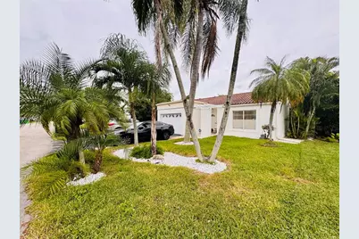 9673 NW 45th St, Sunrise, FL 33351 - Photo 29