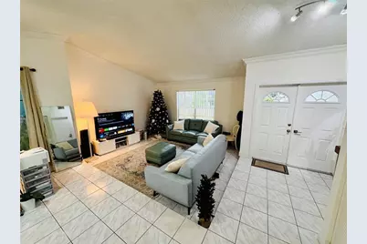 9673 NW 45th St, Sunrise, FL 33351 - Photo 3