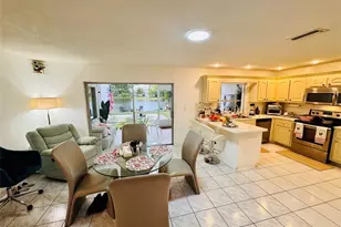 9673 NW 45th St, Sunrise, FL 33351 - Photo 7