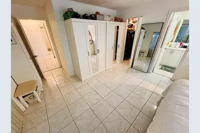 9673 NW 45th St, Sunrise, FL 33351 - Photo 13