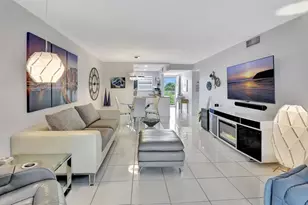 2615 NE 3rd Ct, Boynton Beach, FL 33435 - Photo 3