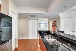 350 SE 2nd St, Fort Lauderdale, FL 33301 - Photo 11