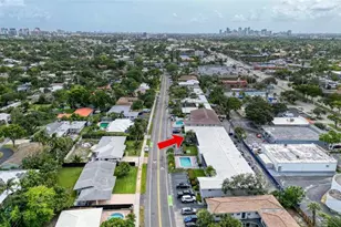 2701 Middle River Dr, Fort Lauderdale, FL 33306 - Photo 29