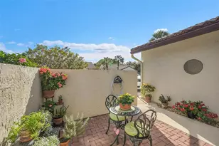 415 Buttonwood Pl, Boca Raton, FL 33431 - Photo 5