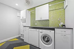 8 Portside Dr, Fort Lauderdale, FL 33316 - Photo 13