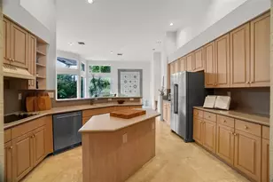 1012 SW 156th Ave, Pembroke Pines, FL 33027 - Photo 21