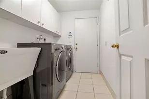 1012 SW 156th Ave, Pembroke Pines, FL 33027 - Photo 41