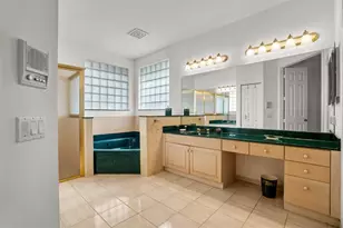 1012 SW 156th Ave, Pembroke Pines, FL 33027 - Photo 35