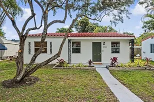 2530 McKinley St, Hollywood, FL 33020 - Photo 1