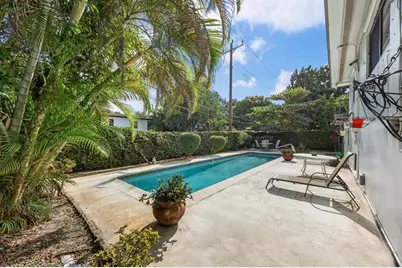 20335 NE 13th Ct, Miami, FL 33179 - Photo 31