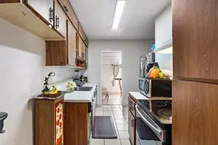 20335 NE 13th Ct, Miami, FL 33179 - Photo 9