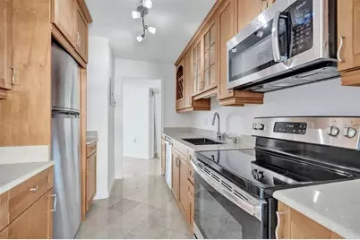 710 N Ocean Bl, Unit #910, Pompano Beach, FL 33062 - Photo 13