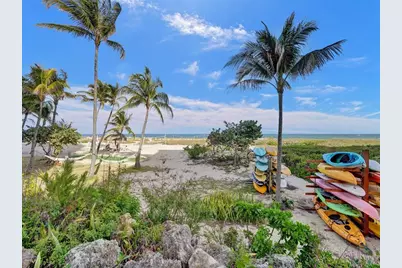 710 N Ocean Bl, Unit #910, Pompano Beach, FL 33062 - Photo 43