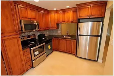 140 SE 12th Ave, Unit #5, Pompano Beach, FL 33060 - Photo 1