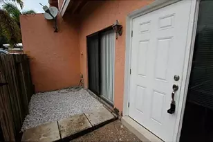 140 SE 12th Ave, Pompano Beach, FL 33060 - Photo 7