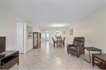 8971 S Hollybrook Blvd, Unit #209, Pembroke Pines, FL 33025 - Photo 5