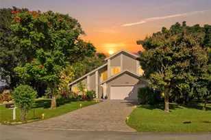 2727 NW Florida Ave, Stuart, FL 34994 - Photo 1