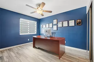 2727 NW Florida Ave, Stuart, FL 34994 - Photo 23