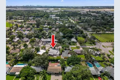 823 SW 27th St, Fort Lauderdale, FL 33315 - Photo 51