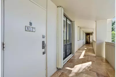 132  Lakeshore Dr, Unit #317, North Palm Beach, FL 33408 - Photo 3