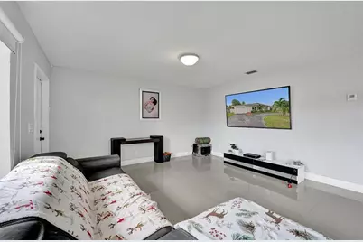 3322  McKinley St, Hollywood, FL 33021 - Photo 9