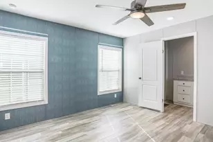 5681 SW Cypress Dr, Fort Lauderdale, FL 33312 - Photo 13