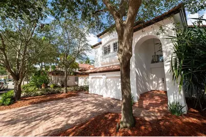 10965 NW 59th St, Doral, FL 33178 - Photo 1